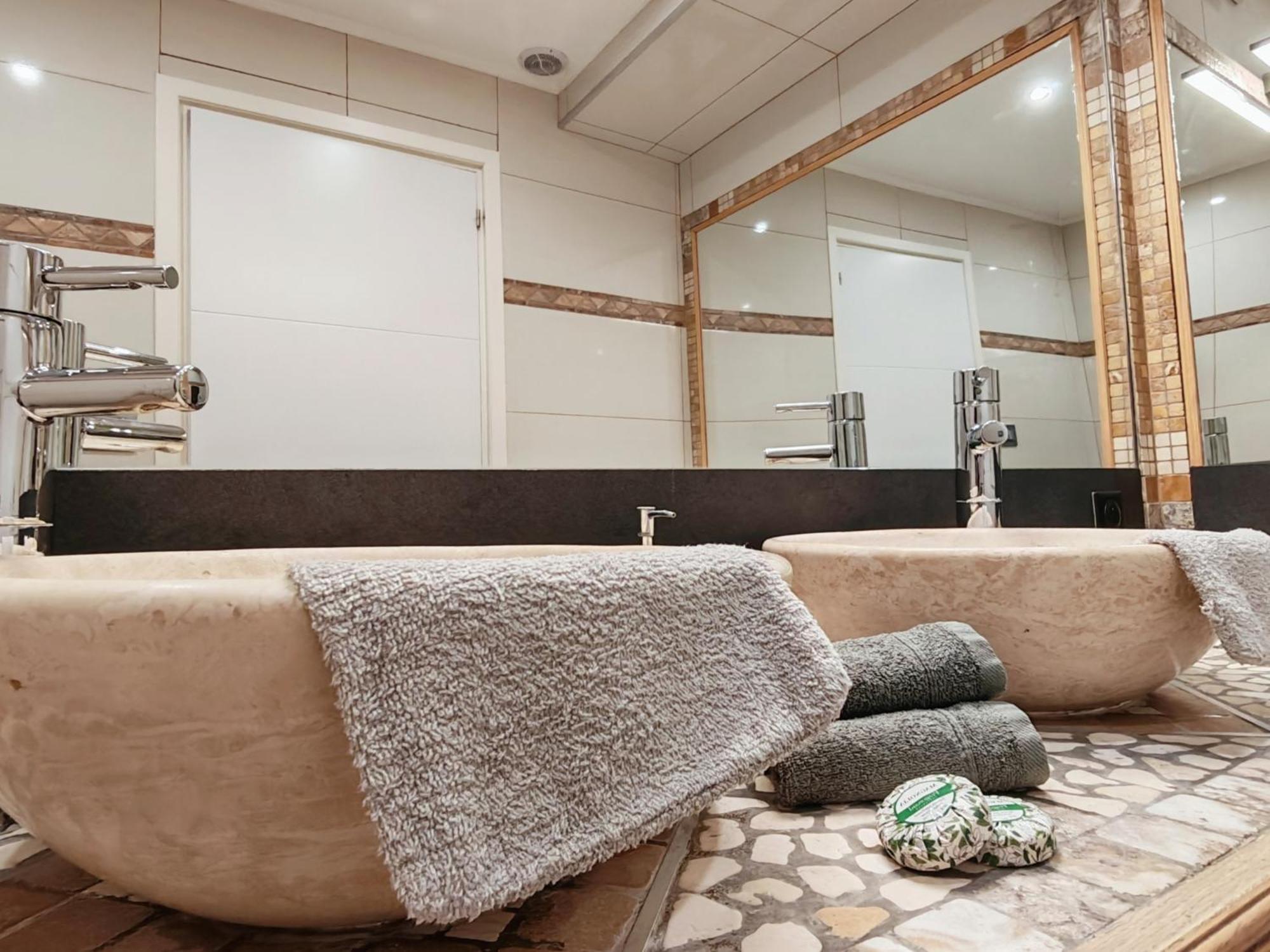 Magnifique Appartement Le Cannet,Cannes, Parking, Wifi Zewnętrze zdjęcie